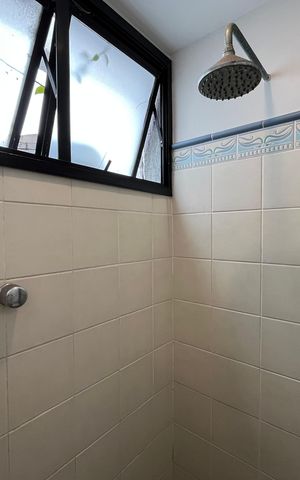 Apartamento à venda com 280m², 3 quartos e 2 vagas Apartamento à venda com 280m², 3 quartos e 2 vagasBanheiro da Suíte 1