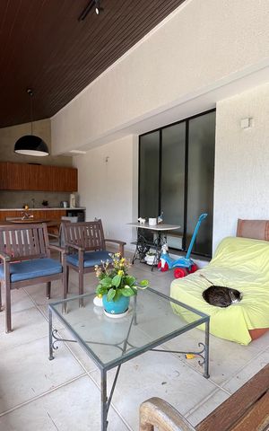 Apartamento à venda com 280m², 3 quartos e 2 vagas Apartamento à venda com 280m², 3 quartos e 2 vagasVaranda da Sala