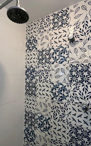 Apartamento à venda com 280m², 3 quartos e 2 vagas Apartamento à venda com 280m², 3 quartos e 2 vagasBanheiro da Suíte 2