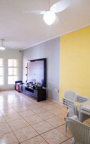 Casa para alugar com 240m², 3 quartos e 3 vagas Casa para alugar com 240m², 3 quartos e 3 vagasSala