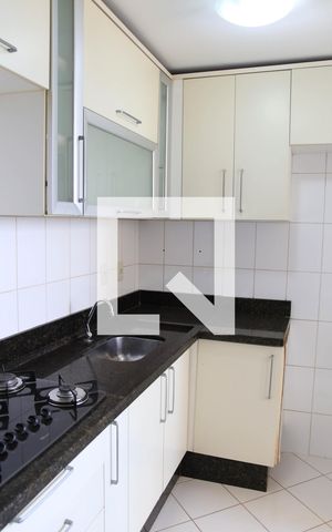 Apartamento para alugar com 76m², 3 quartos e 1 vagaCozinha e Área de Serviço