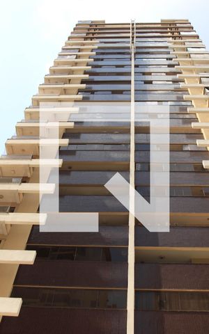 Apartamento para alugar com 76m², 3 quartos e 1 vagaFachada