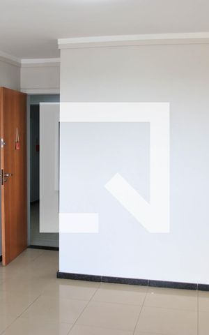 Apartamento para alugar com 76m², 3 quartos e 1 vagaSala