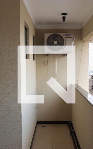 Apartamento para alugar com 76m², 3 quartos e 1 vagaVaranda