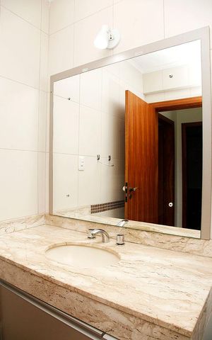 Apartamento à venda com 94m², 2 quartos e sem vagaBanheiro 1