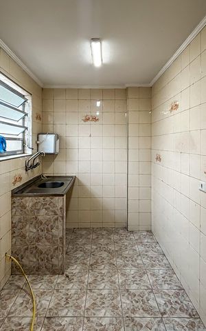 Casa à venda com 60m², 1 quarto e 1 vaga Casa à venda com 60m², 1 quarto e 1 vagaCozinha