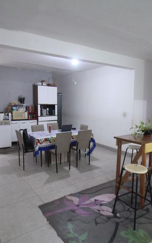 Casa para alugar com 268m², 5 quartos e 2 vagasCozinha