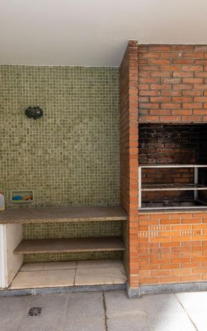 Apartamento para alugar com 314m², 5 quartos e 4 vagas Apartamento para alugar com 314m², 5 quartos e 4 vagasÁrea comum - Churrasqueira