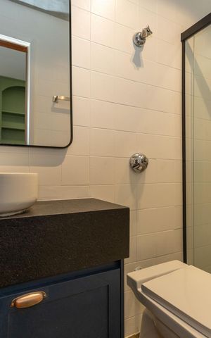 Apartamento para alugar com 314m², 5 quartos e 4 vagas Apartamento para alugar com 314m², 5 quartos e 4 vagasBanheiro da Suíte 1