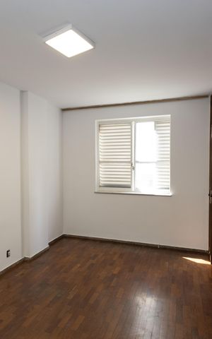 Apartamento para alugar com 314m², 5 quartos e 4 vagas Apartamento para alugar com 314m², 5 quartos e 4 vagasQuarto 3