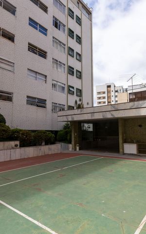 Apartamento para alugar com 314m², 5 quartos e 4 vagas Apartamento para alugar com 314m², 5 quartos e 4 vagasÁrea comum - Quadra Poliesportiva