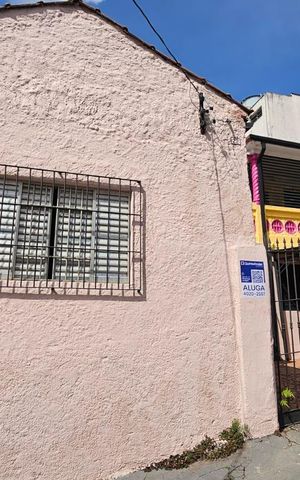 Casa para alugar com 45m², 1 quarto e sem vaga Casa para alugar com 45m², 1 quarto e sem vagaFachada