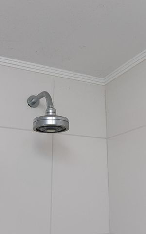 Apartamento à venda com 73m², 3 quartos e 2 vagasBanheiro do Quarto 1