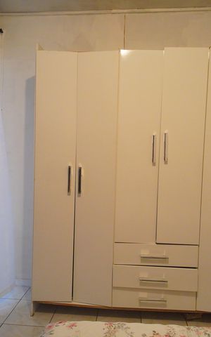 Casa à venda com 90m², 2 quartos e 2 vagasQuarto 2