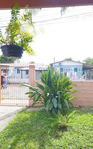 Casa à venda com 90m², 2 quartos e 2 vagasVista da Sala