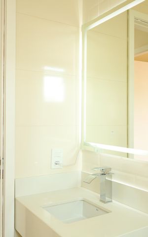 Apartamento à venda com 52m², 2 quartos e 1 vagaBanheiro 2