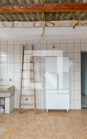 Casa à venda com 132m², 3 quartos e 1 vagaÁrea de serviço
