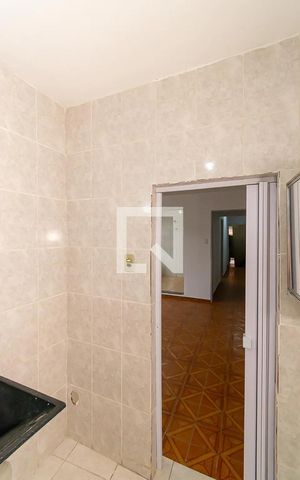 Casa à venda com 132m², 3 quartos e 1 vagaÁrea de serviço