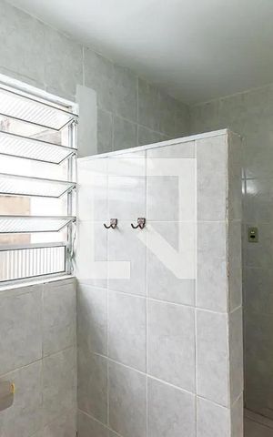 Casa à venda com 132m², 3 quartos e 1 vagaBanheiro