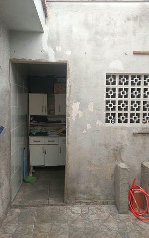 Casa à venda com 132m², 3 quartos e 1 vagaÁrea de serviço