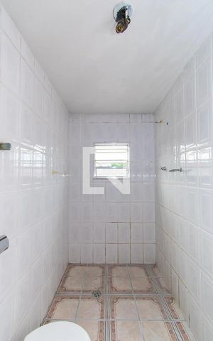 Casa à venda com 132m², 3 quartos e 1 vagaBanheiro