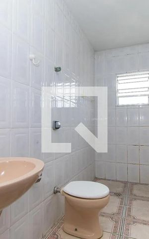 Casa à venda com 132m², 3 quartos e 1 vagaBanheiro