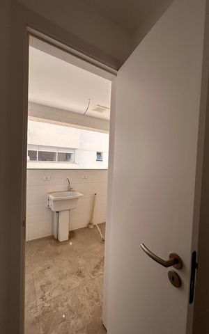 Apartamento à venda com 122m², 3 quartos e 2 vagas Apartamento à venda com 122m², 3 quartos e 2 vagasDespensa