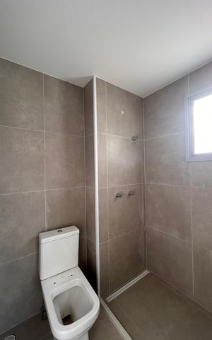 Apartamento à venda com 122m², 3 quartos e 2 vagas Apartamento à venda com 122m², 3 quartos e 2 vagasBanheiro suíte