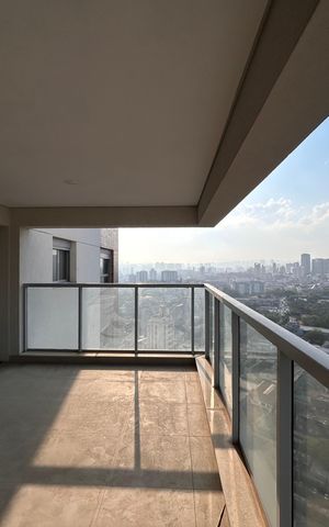 Apartamento à venda com 122m², 3 quartos e 2 vagas Apartamento à venda com 122m², 3 quartos e 2 vagasVaranda