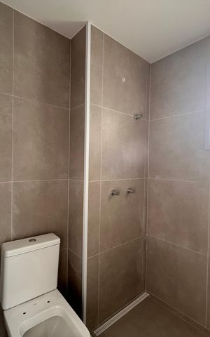 Apartamento à venda com 122m², 3 quartos e 2 vagas Apartamento à venda com 122m², 3 quartos e 2 vagasBanheiro suite