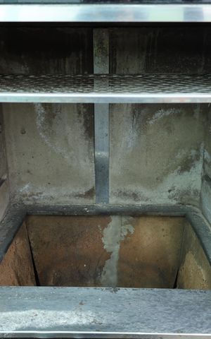 Apartamento para alugar com 70m², 2 quartos e sem vagaÁrea de Serviço - Churrasqueira