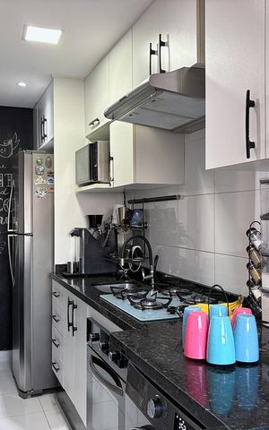 Apartamento à venda com 52m², 2 quartos e 1 vaga Apartamento à venda com 52m², 2 quartos e 1 vagaCozinha