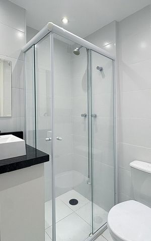 Apartamento à venda com 52m², 2 quartos e 1 vaga Apartamento à venda com 52m², 2 quartos e 1 vagaBanheiro 1