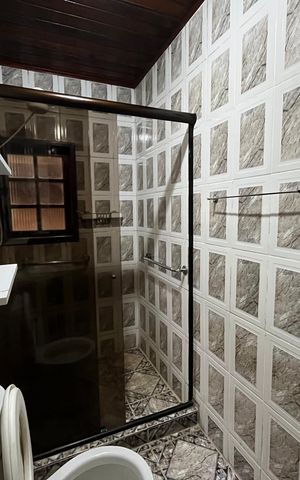 Casa de condomínio para alugar com 50m², 2 quartos e 1 vaga Casa de condomínio para alugar com 50m², 2 quartos e 1 vagaBanheiro