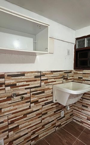 Casa de condomínio para alugar com 35m², 2 quartos e 1 vagaÁrea de Serviço