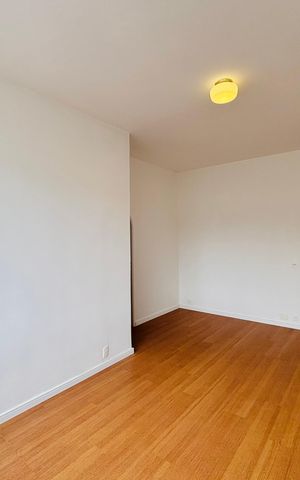 Apartamento para alugar com 81m², 3 quartos e sem vaga