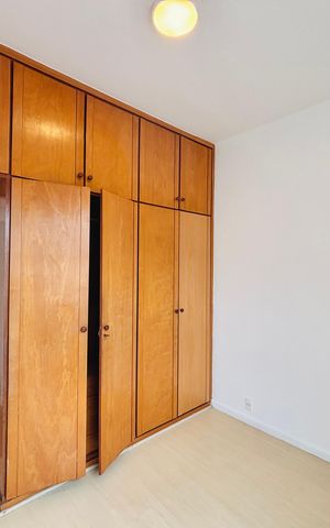 Apartamento para alugar com 81m², 3 quartos e sem vaga