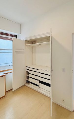 Apartamento para alugar com 81m², 3 quartos e sem vaga