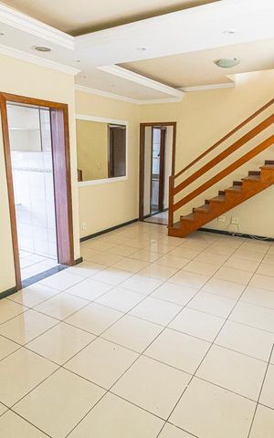 Apartamento para alugar com 198m², 4 quartos e 4 vagas Apartamento para alugar com 198m², 4 quartos e 4 vagasSala