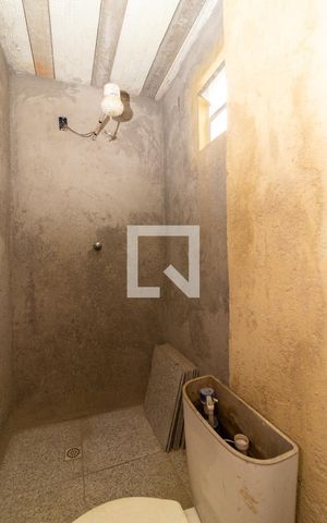 Casa para alugar com 180m², 3 quartos e 12 vagas