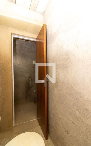 Casa para alugar com 180m², 3 quartos e 12 vagas