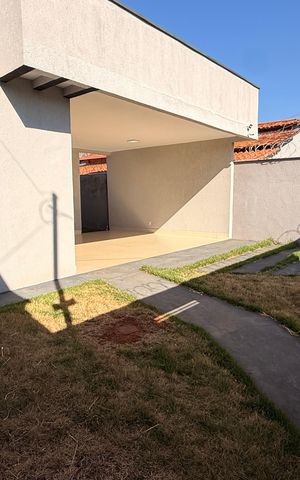 Casa à venda com 129m², 3 quartos e 3 vagasJardim