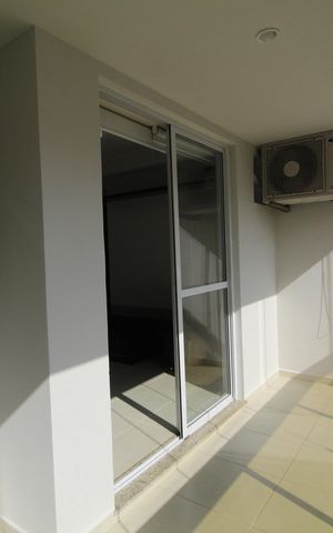 Apartamento à venda com 67m², 2 quartos e 1 vagaSala - Varanda
