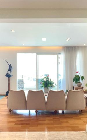 Apartamento para alugar com 178m², 3 quartos e 3 vagas Apartamento para alugar com 178m², 3 quartos e 3 vagasHall social