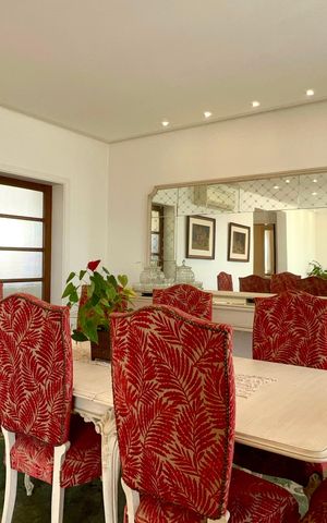 Apartamento para alugar com 178m², 3 quartos e 3 vagas Apartamento para alugar com 178m², 3 quartos e 3 vagasSala de Jantar