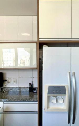 Apartamento para alugar com 178m², 3 quartos e 3 vagas Apartamento para alugar com 178m², 3 quartos e 3 vagasCozinha