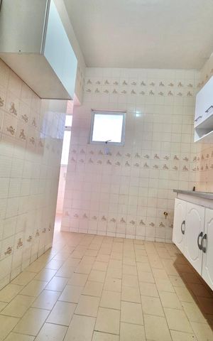 Apartamento para alugar com 127m², 3 quartos e 2 vagas Apartamento para alugar com 127m², 3 quartos e 2 vagasCozinha