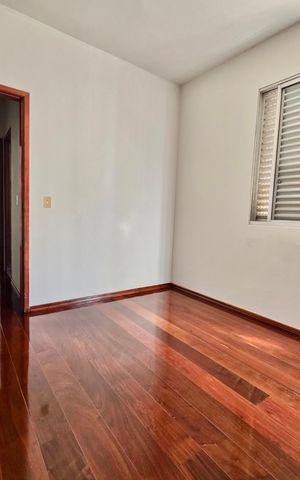 Apartamento para alugar com 127m², 3 quartos e 2 vagas Apartamento para alugar com 127m², 3 quartos e 2 vagasSuíte