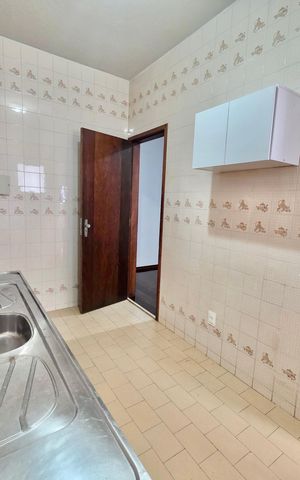Apartamento para alugar com 127m², 3 quartos e 2 vagas Apartamento para alugar com 127m², 3 quartos e 2 vagasCozinha
