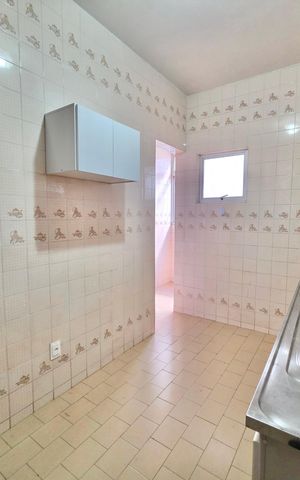 Apartamento para alugar com 127m², 3 quartos e 2 vagas Apartamento para alugar com 127m², 3 quartos e 2 vagasCozinha